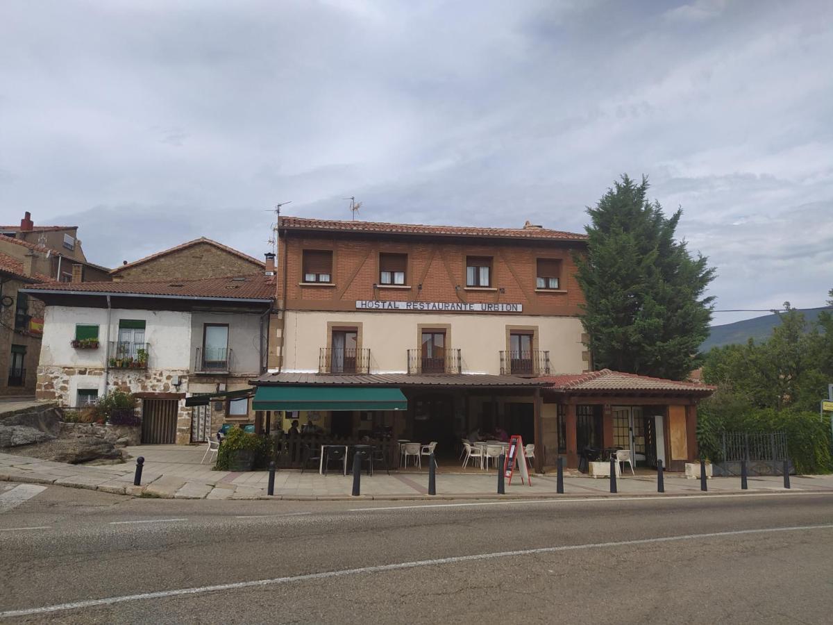 Hostal Urbion Винуэса Экстерьер фото