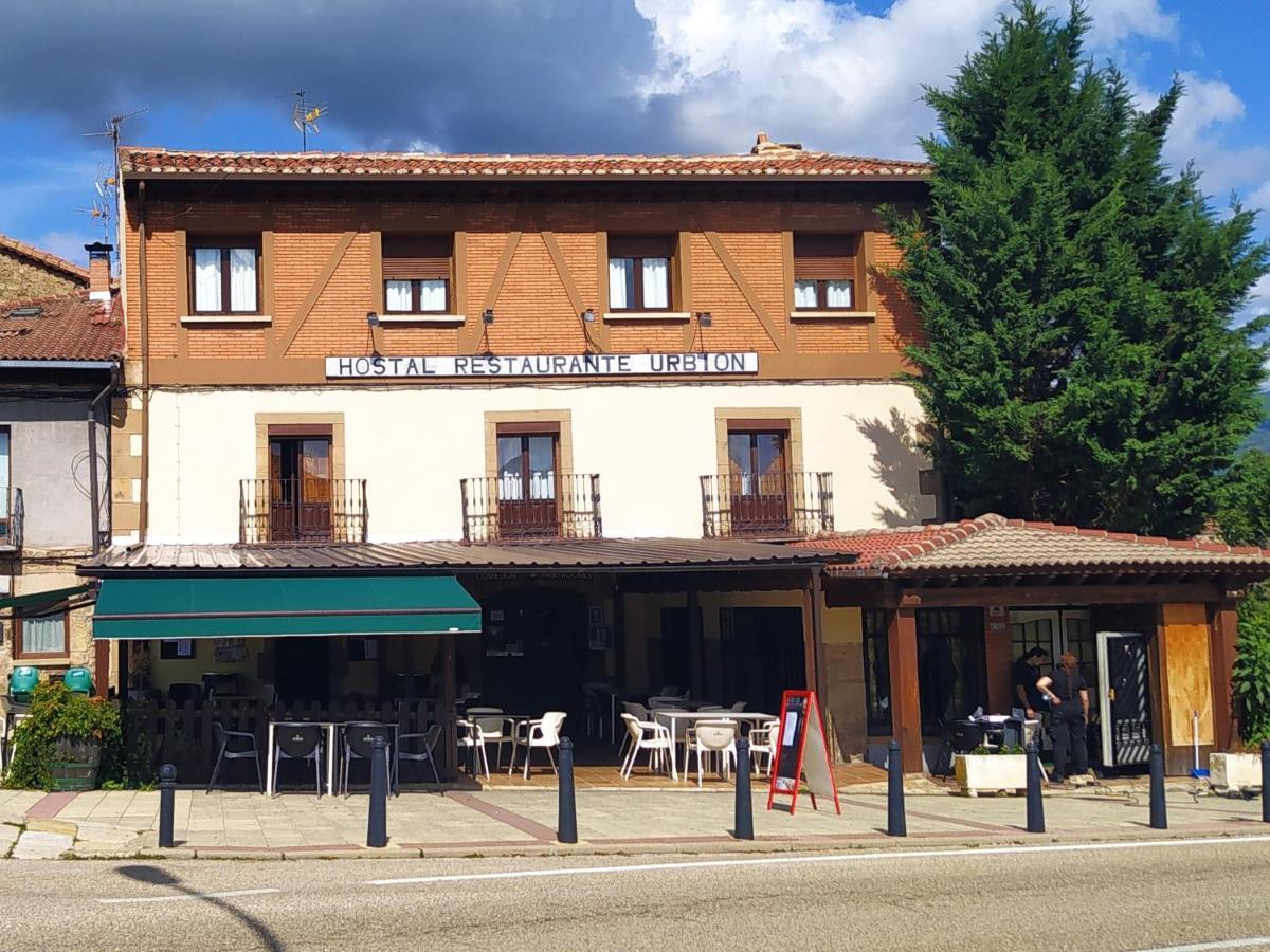 Hostal Urbion Винуэса Экстерьер фото